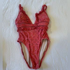 J Crew women’s pink one piece swimsuit size 4
